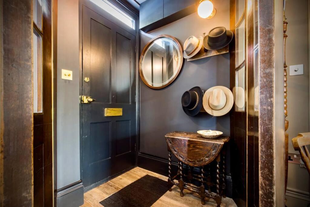 Kings Cross, Self-Contained House & Private Garden Villa London Luaran gambar