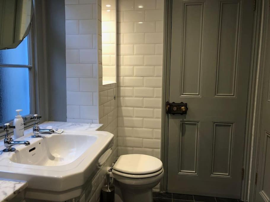 Kings Cross, Self-Contained House & Private Garden Villa London Luaran gambar